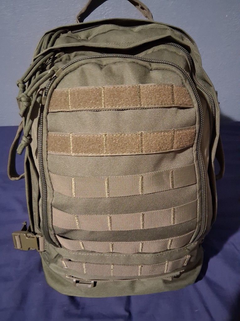 TACTICAL BACKPACK - NEW
