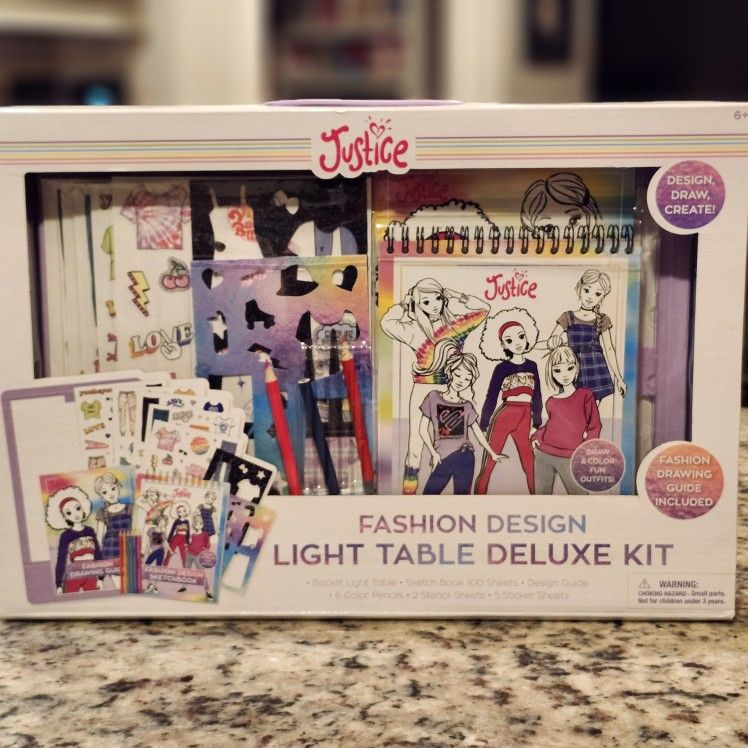Justice  Fashion Design  Table Deluxe  Kit