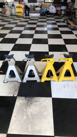 Floor jacks, adjustable (4)