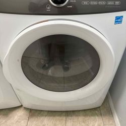 Electrolux washer and dryer set