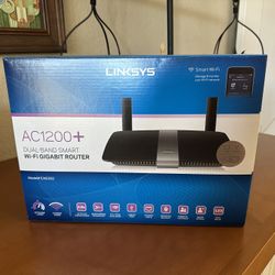 Linksys EA6350 Dual Band Wi-Fi Gigabyte Router With Linksys Extender
