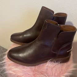 Womans franco sarto boots size 10