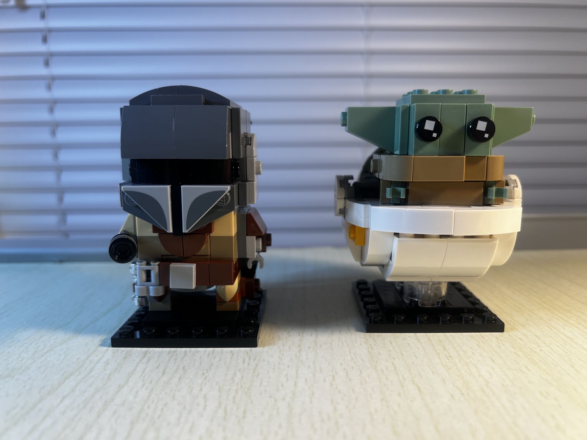 LEGO Star Wars The Mandalorian & The Child (75317) — 100% complete
