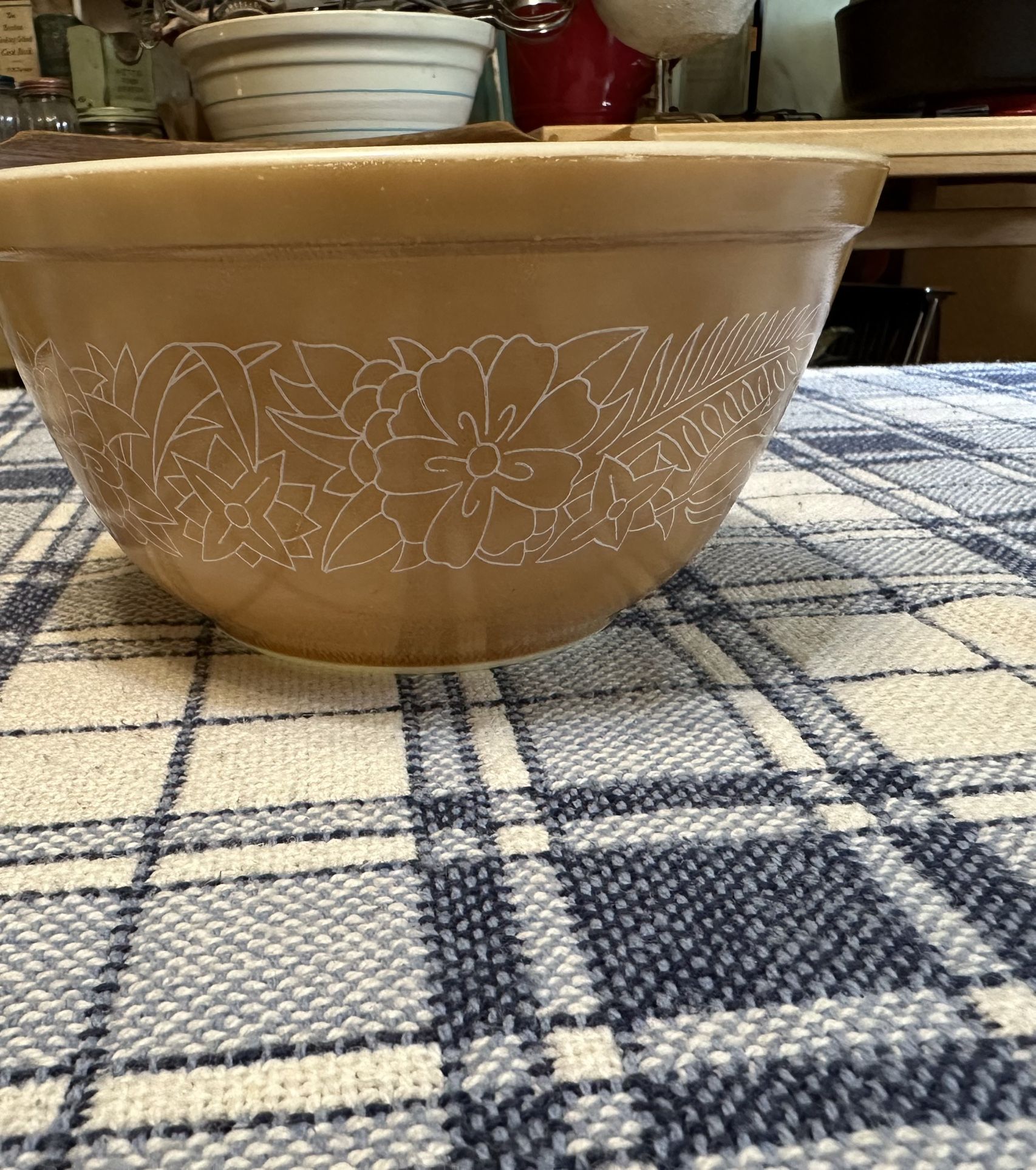 Vintage Pyrex Woodland Mixing Bowl