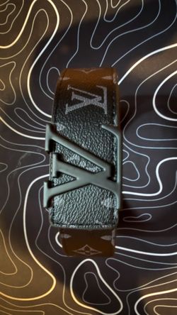 Louis Vuitton build