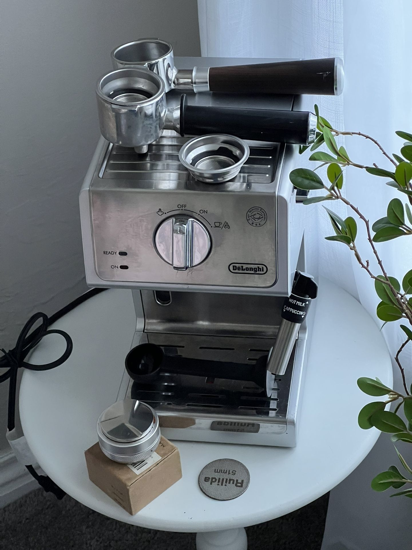 Delonghi 1 Espresso Machine