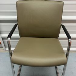 TAN DINING/SIDE/OFFICE CHAIR