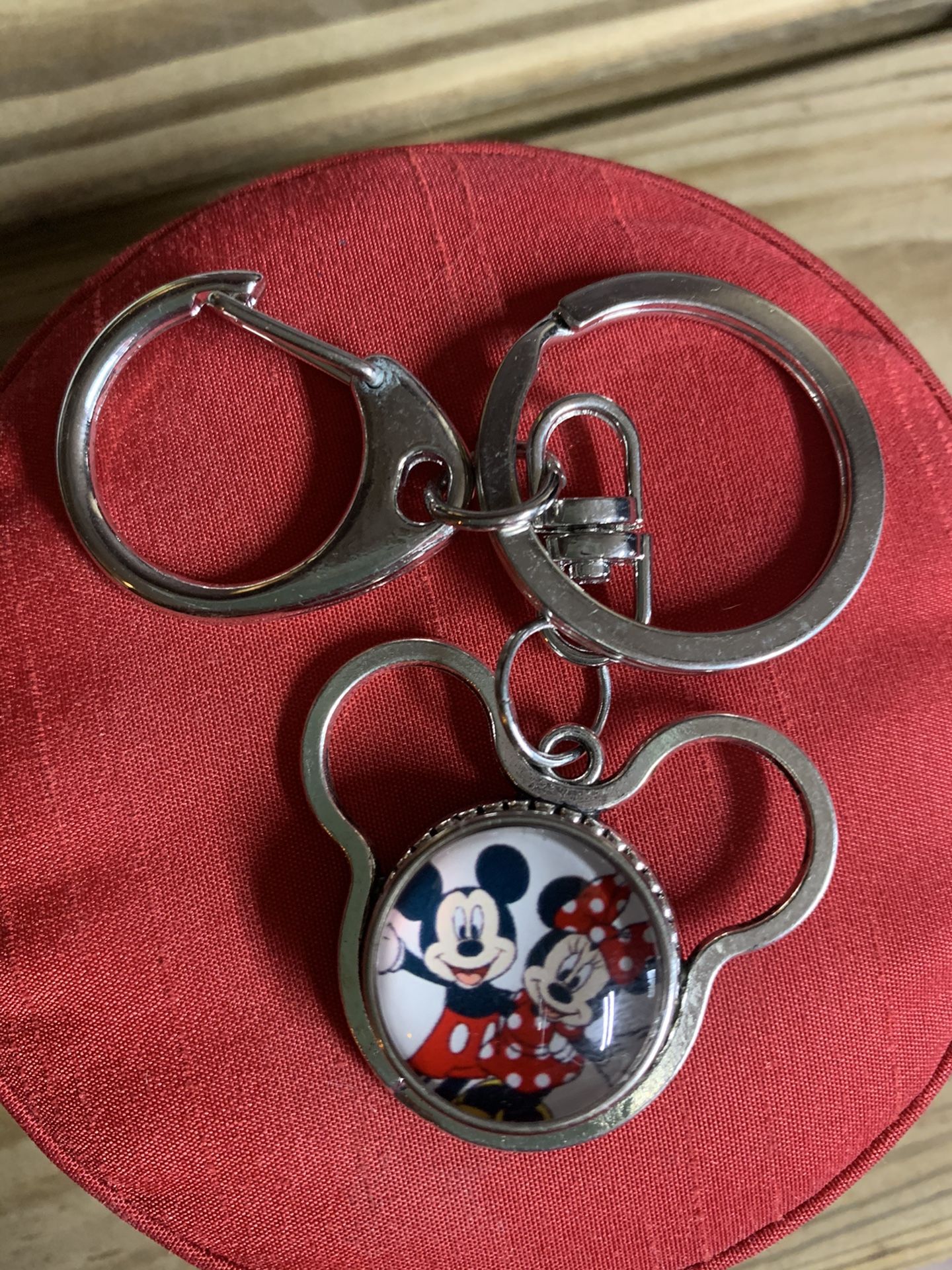 Disney snap jewelry keychain