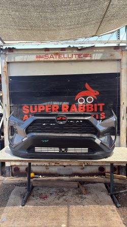 2019 RAV4 Bumper Front OEM 2025