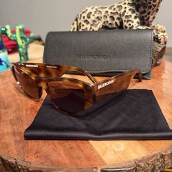 Best offer Balenciaga sunglasses