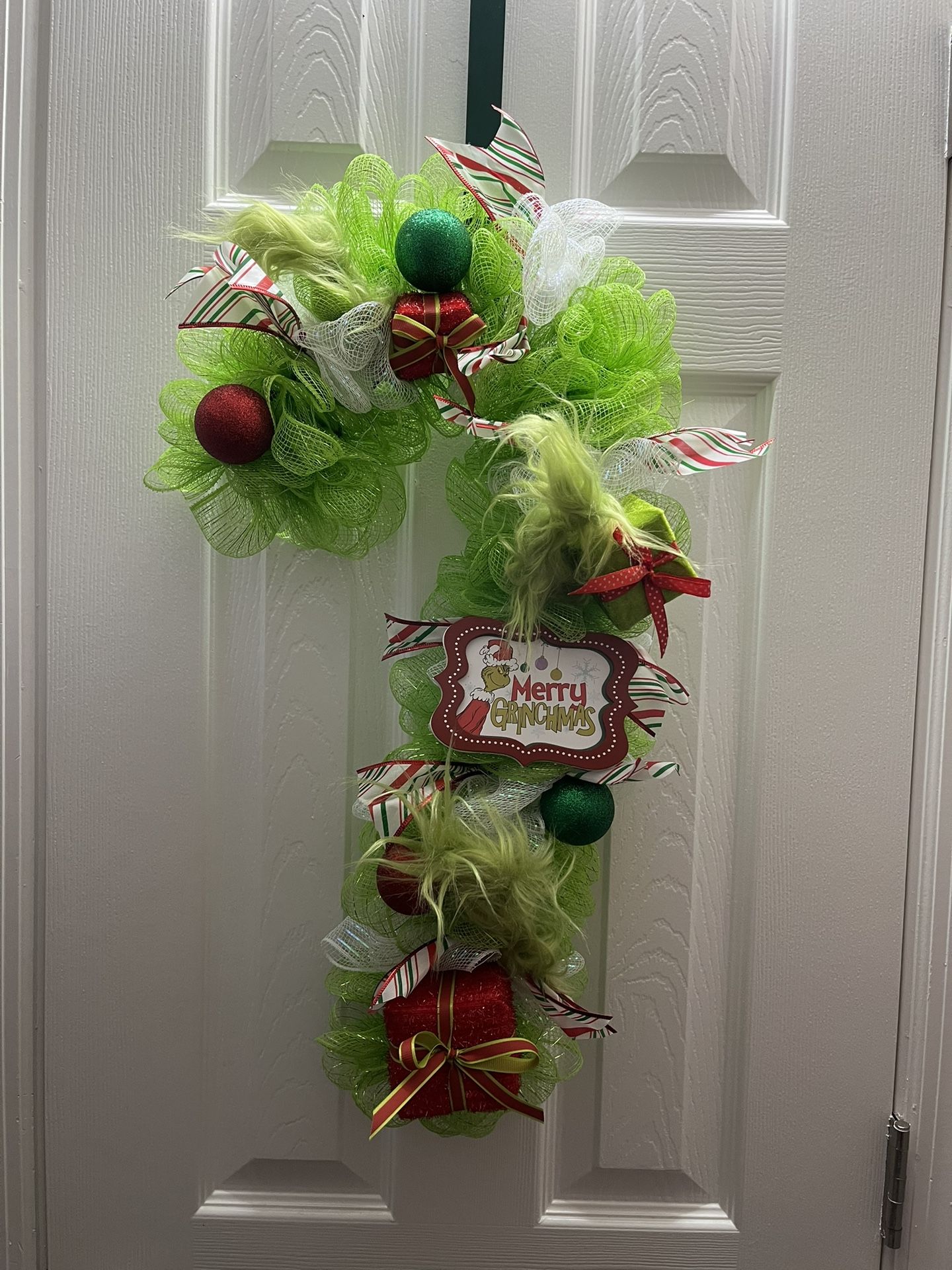 Grinch Wreath