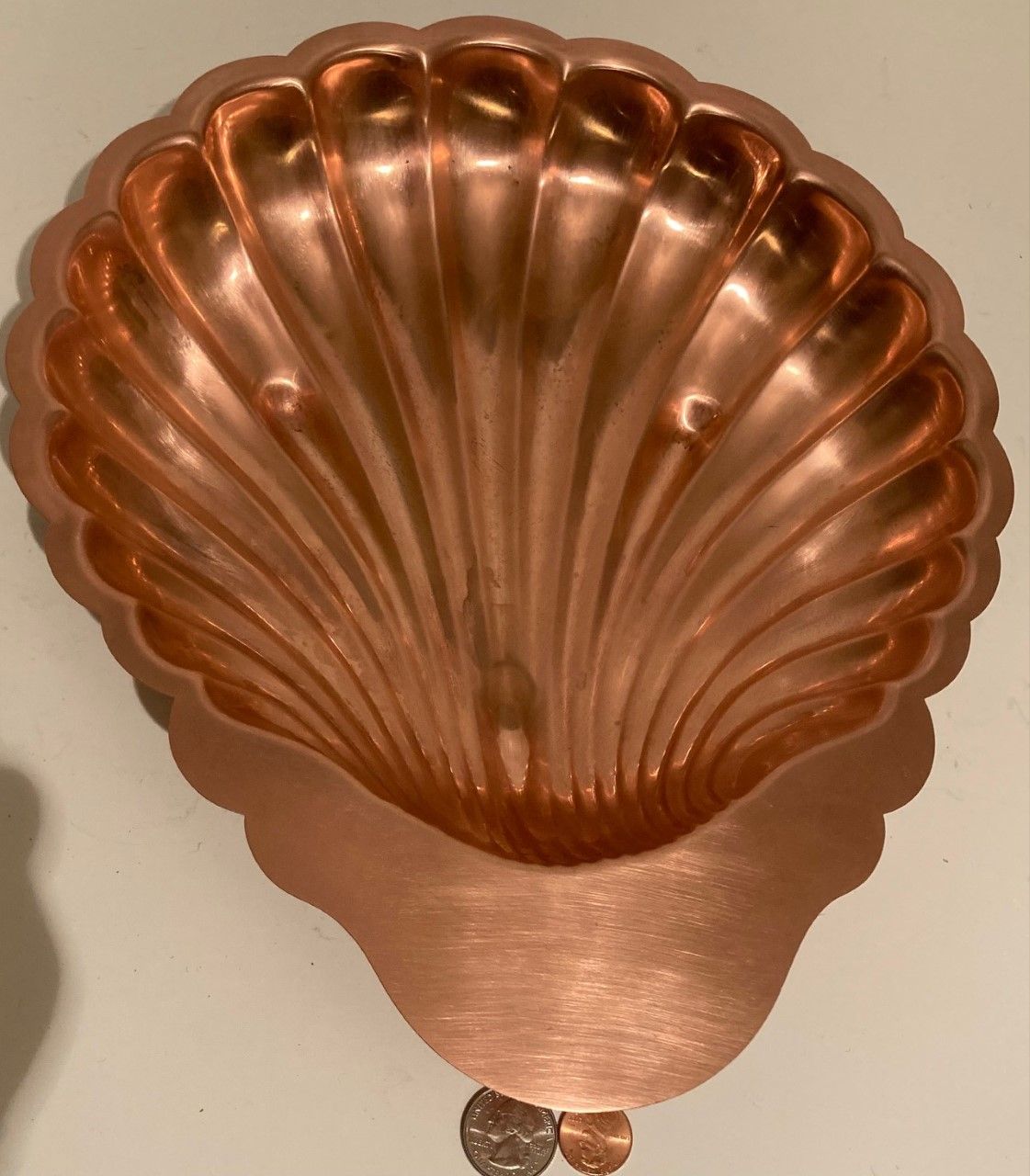Vintage Metal Copper Serving Tray, Platter, Dish, Clam Shell, 12 1/2" x 10 1/2" x 2", Made in USA, Coppercraft, Quality, Heavy Duty, Kitchen Decor