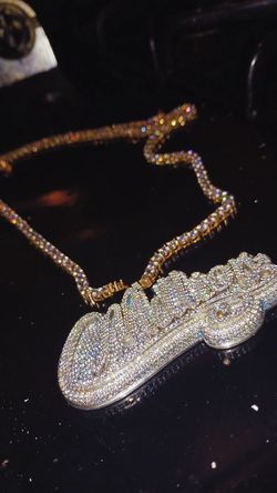 VVS Custom Chain Pendent "Million With Soiled 18K White Gold With Rose Gold Tennis Chain