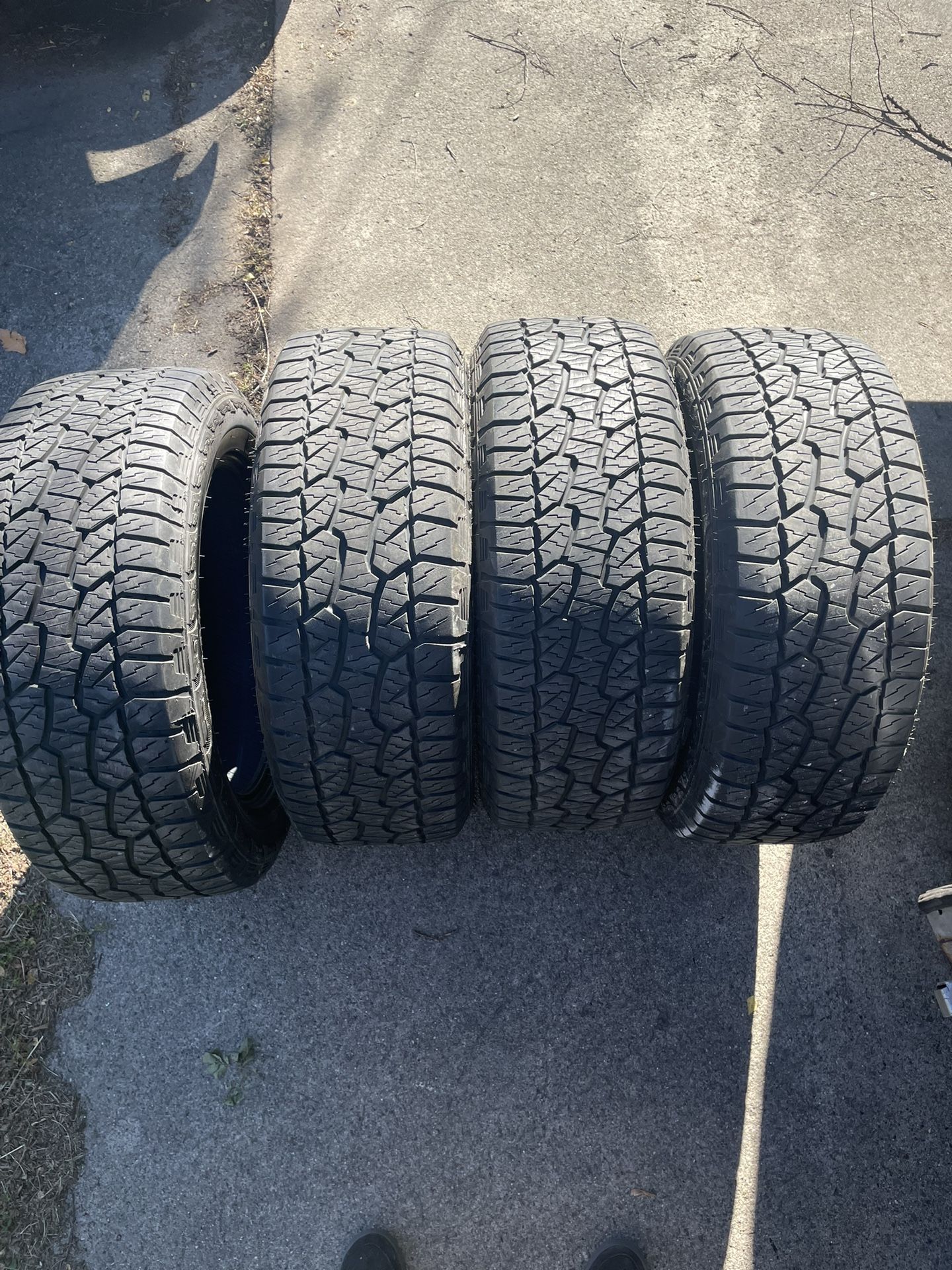 275/5520 Hankook Dynapro Set