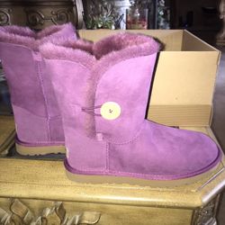 Ladies Gorgeous Color UGGS 