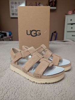 Kids UGG Sandals Size 1
