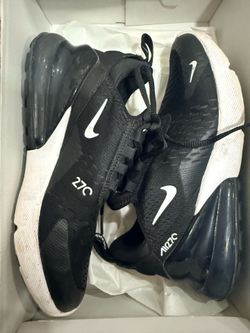 Black Nike