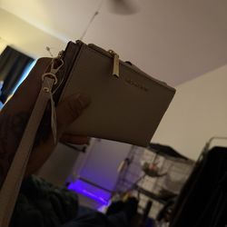 Michael kors wallet.