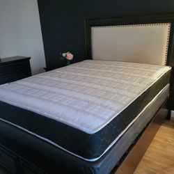 NEW QUEEN MATTRESS AND BOX SPRING 😉 100% QUALITY & CONFORM 👌