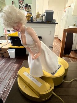 Marilyn Monroe Phone