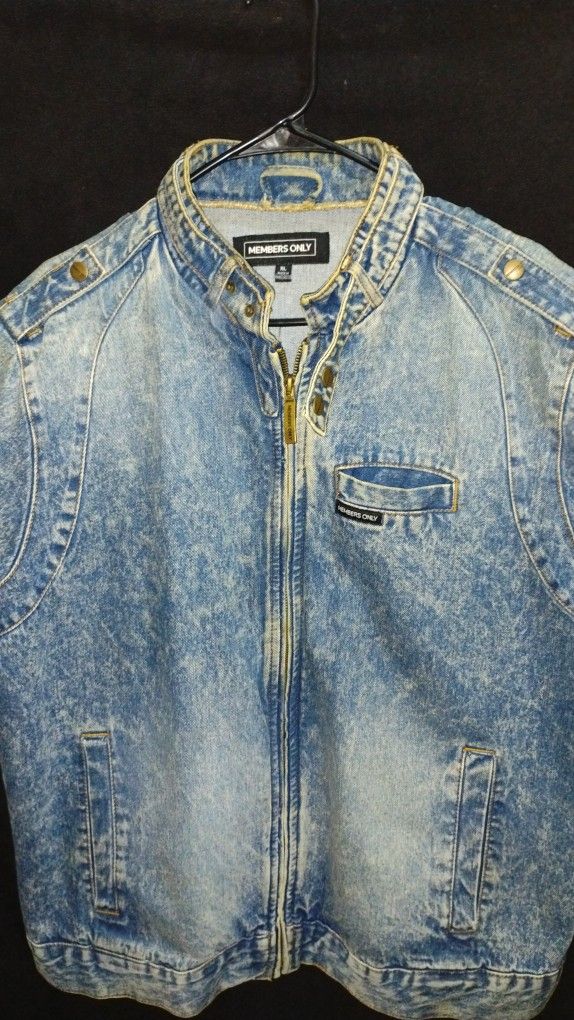 Members Only Denim Jacket (XL)