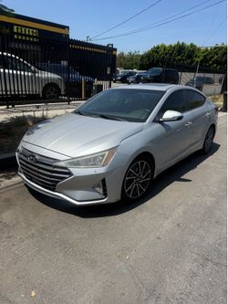2019 Hyundai Elantra