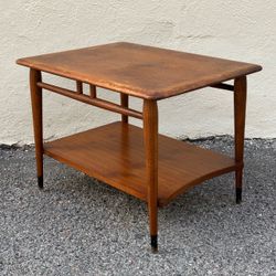 Lane Acclaim MCM Side Table