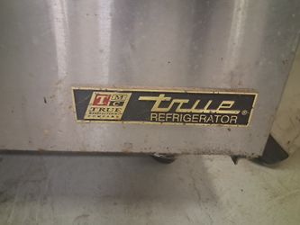 True refrigerator Model TSSU-27-12M-B