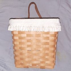 Vintage 1999 Longaberger Hanging Basket
