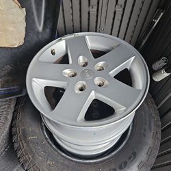 (5) 17" Jeep Wheels.