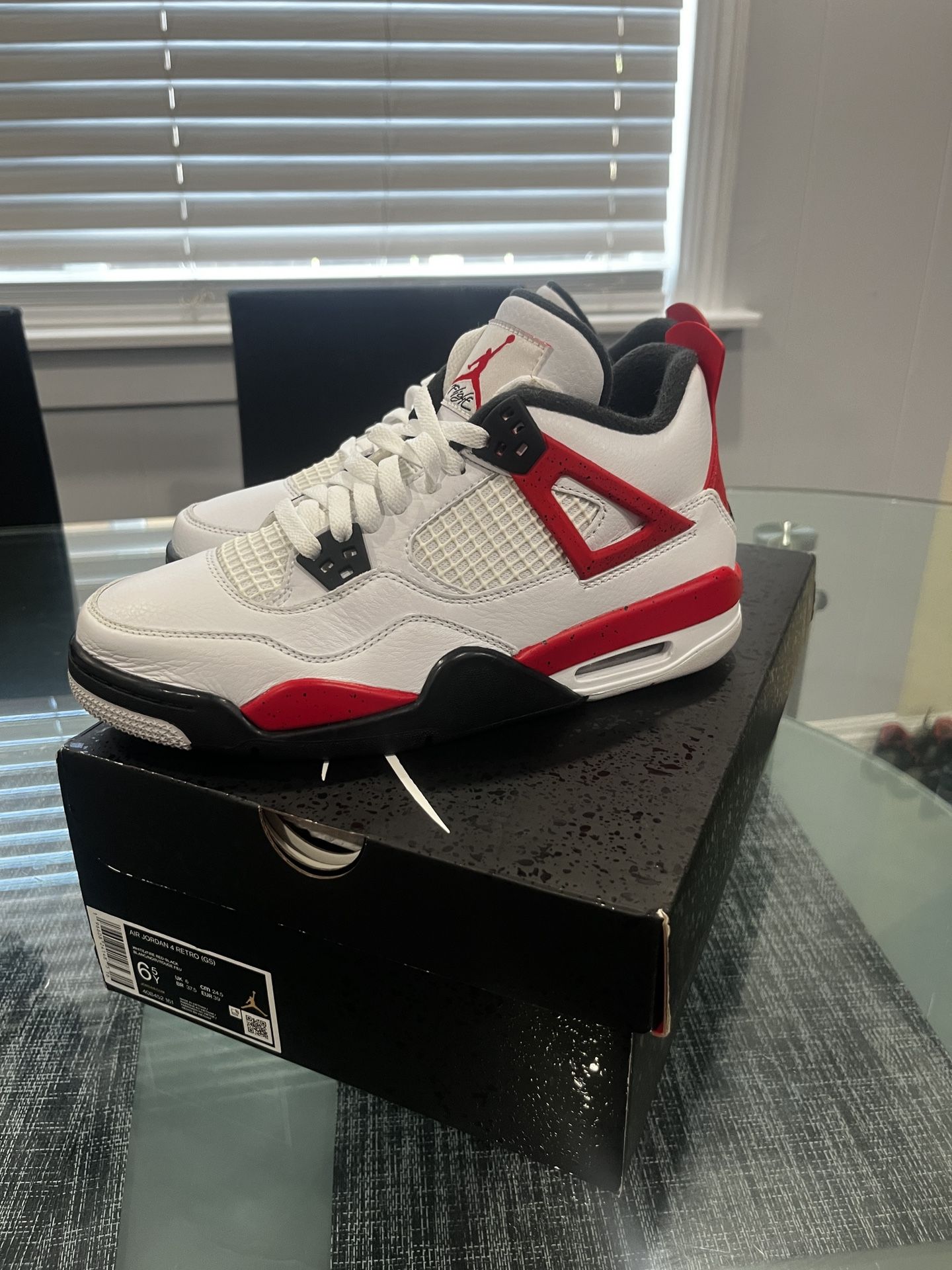 Jordan Retro 4 “Red Cements” (GS)