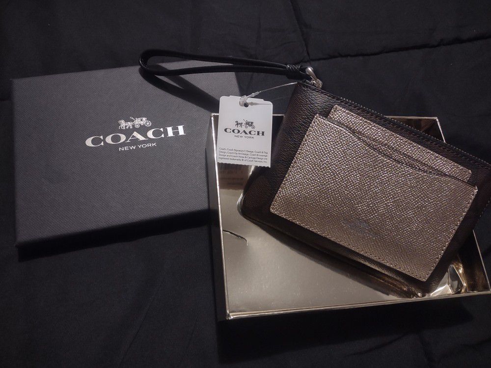 NEVER USED Coach Brown & Gold Wristlet Wallet