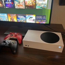 Xbox Series S 512gb  Dell Monitor 