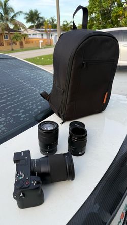 Sony a6700 Complete Camera Bundle – Excellent Condition