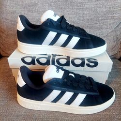Size 9.5 Men's - Brand New Adidas Grade Court Alpha 00s Shoes 