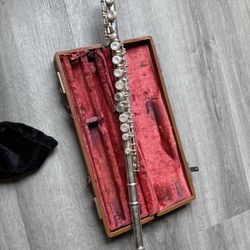 Vintage Gemeinhardt Flute With Leather Case