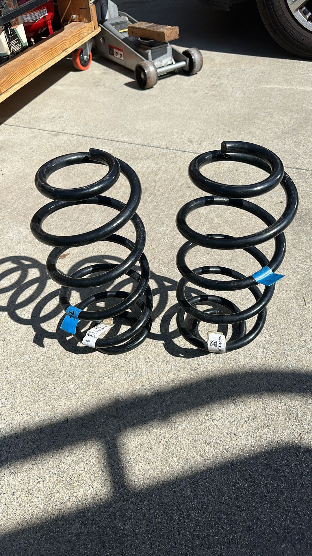 Jeep JL 2021 Rear OEM Springs