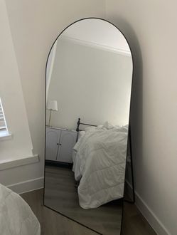71” Arch Full-Length Mirror – $40