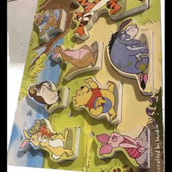 Melissa & Doug Disney Winnie the Pooh wooden chunky puzzle
