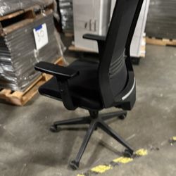 Ergonomic Chairs With Adjustments 14 Total Chairs