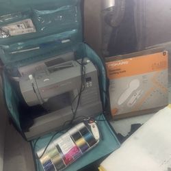 Singer Sewing Machine