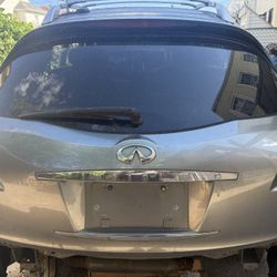Infiniti Fx35 Trunk / tailgate 