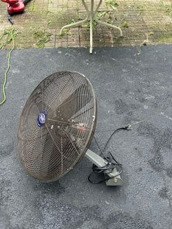 Shop fan