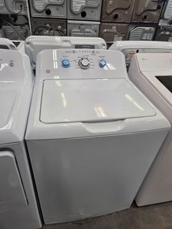GE top load set wasger and gas dryer  white new