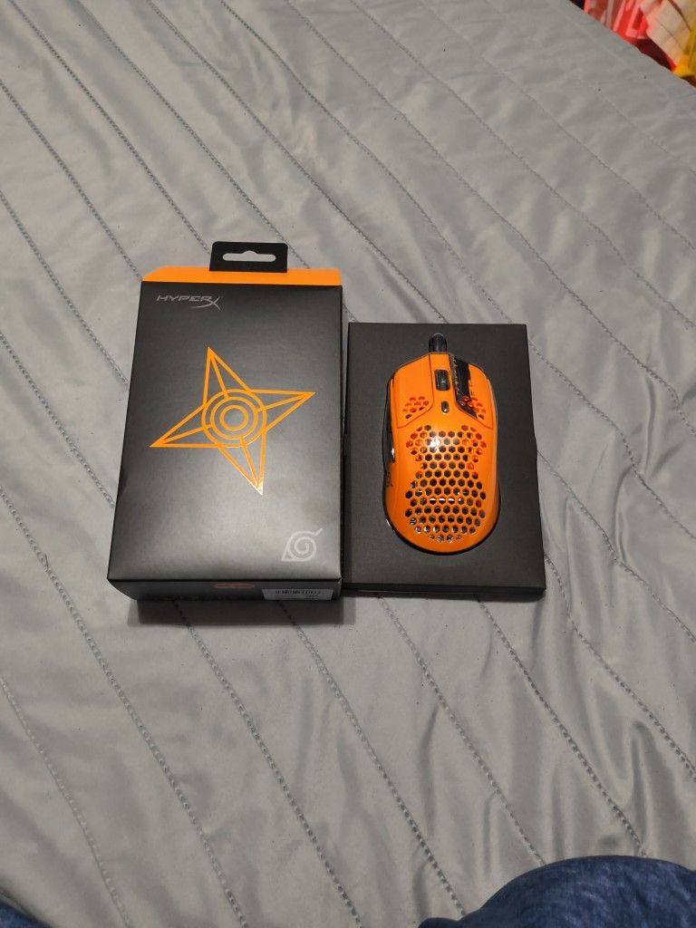 HyperX Pulsefire Haste Gaming Mouse - Naruto