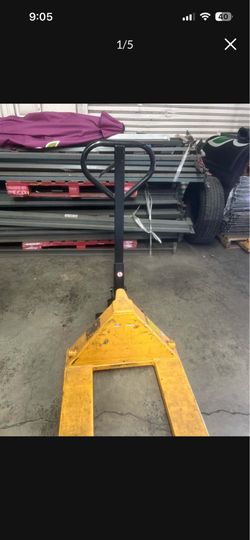 Pallet Jacks