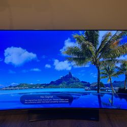 Curved OLED 4K HDR Smart TV 55”
