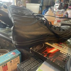 Black Leather Hitop Converse Excellent Condition Mens Size 6 Women's 8