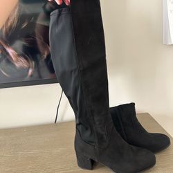 Black Knee High Stretchy Boots 