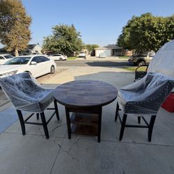 Round kitchen counter table 
